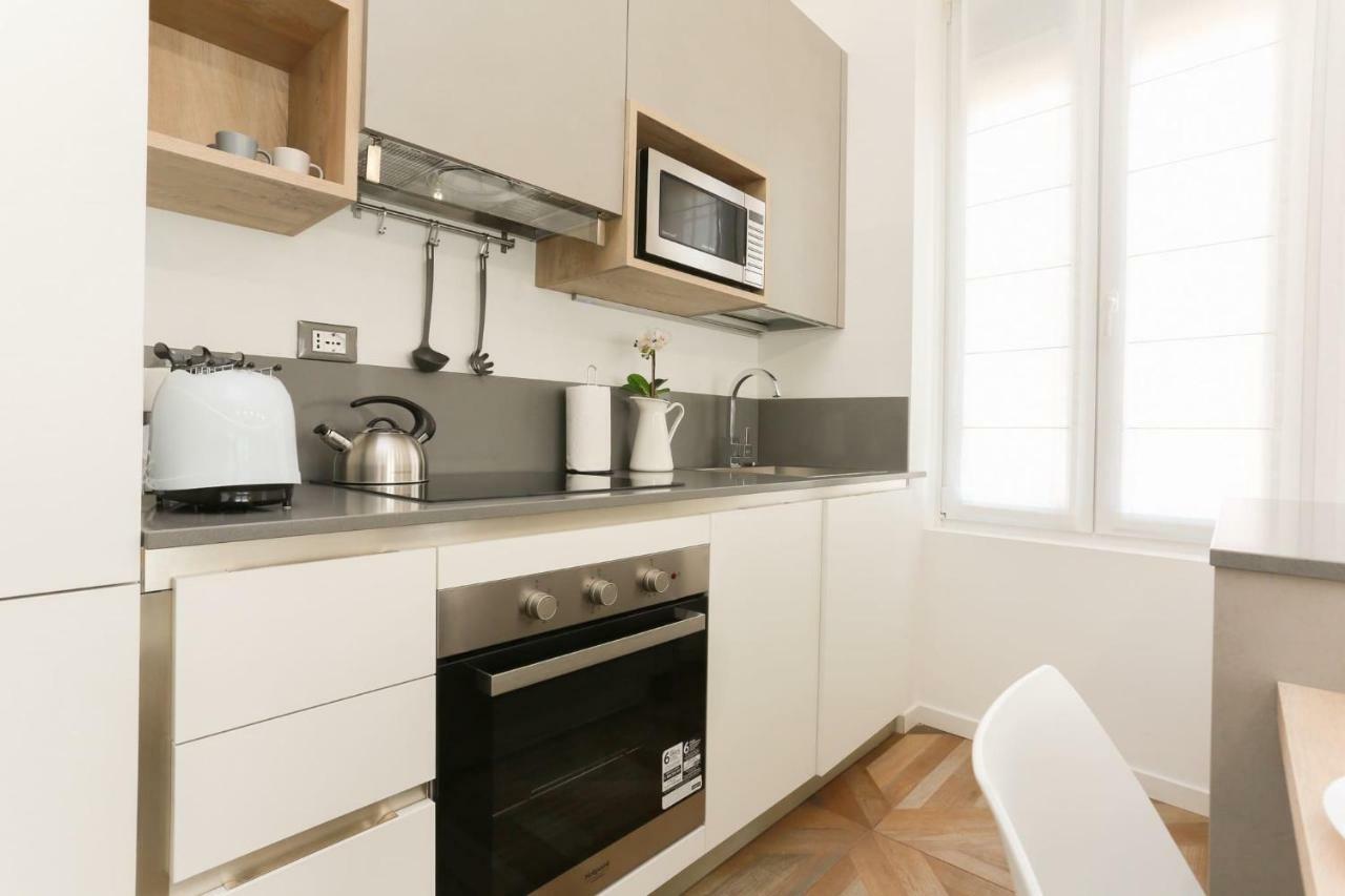 The Best Rent - Modern Apartment Near Bocconi University Milão Exterior foto